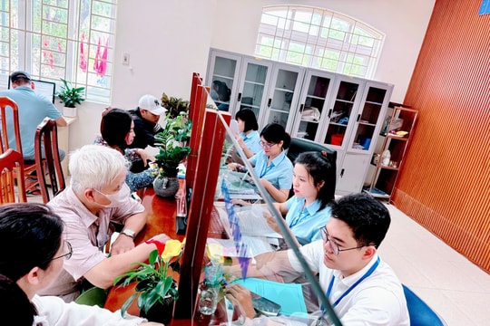 Xã Nam Phù: Tuần đầu tiên, 248 lượt người dân giải quyết thủ tục hành chính