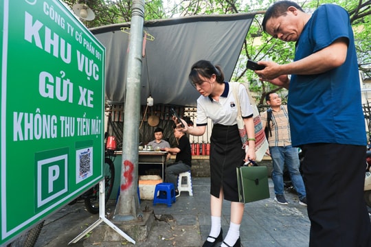 Hà Nội: Gần 95% lượt thanh toán trông giữ phương tiện không dùng tiền mặt