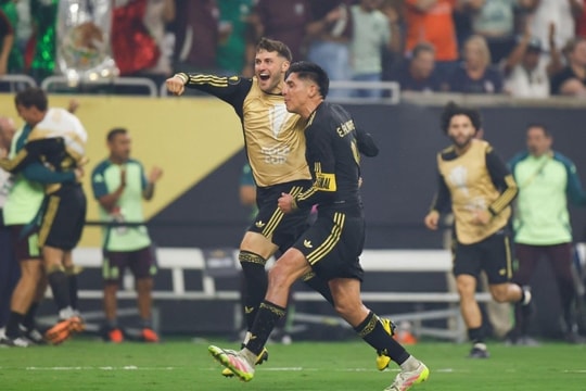 Mexico ngược dòng đánh bại Mỹ, đăng quang Gold Cup 2025