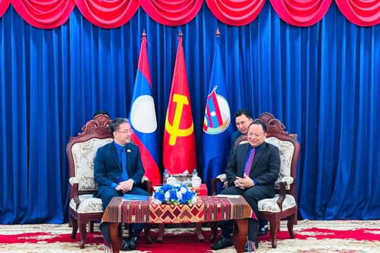 Giao lưu hữu nghị, hợp tác tuổi trẻ hai nước Việt Nam - Lào