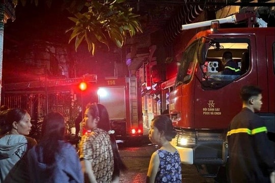 TP Hồ Chí Minh: Chung cư Độc Lập bị cháy do chập đường dây điện người dân tự đấu nối