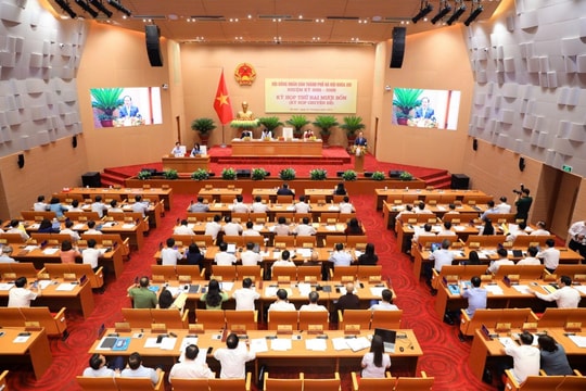 Khai mạc kỳ họp thứ hai mươi lăm, HĐND thành phố Hà Nội