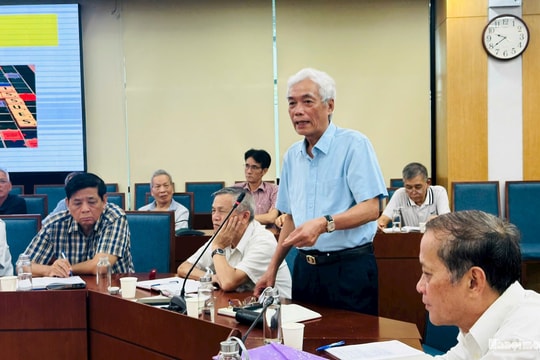 Phường Ô Chợ Dừa giao ban với 50 Bí thư chi bộ khu dân cư
