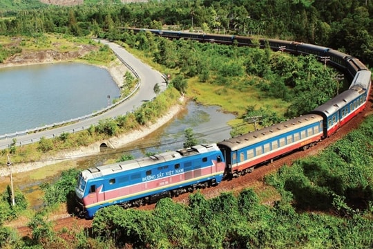 Sớm khởi công tuyến đường sắt Lào Cai - Hà Nội - Hải Phòng