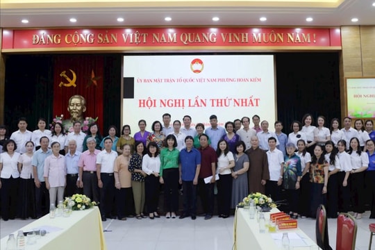 Hoàn Kiếm phát huy mô hình hay, nâng chất lượng phục vụ nhân dân
