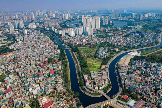 Hà Nội ưu tiên phát triển hạ tầng, môi trường, chuyển đổi số và hỗ trợ doanh nghiệp