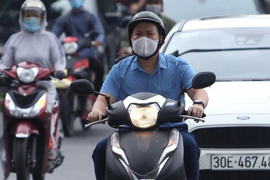 Dự báo thời tiết Hà Nội ngày 9/7: Ngày nắng nóng, chiều tối và đêm có mưa giông rải rác