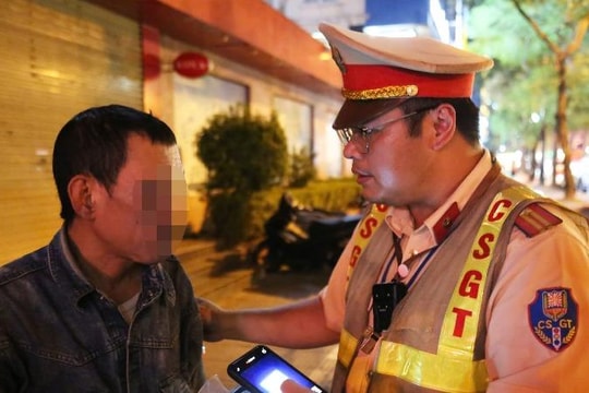 Hà Nội: Tăng cường kiểm soát nồng độ cồn trên các tuyến trọng điểm