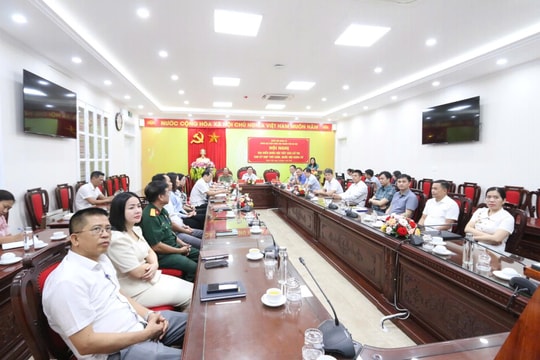 Cử tri xã Phú Cát kiến nghị hoàn trả mặt bằng sau khi khai thác 4 mỏ đá