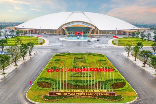 Thủ tướng yêu cầu hoàn thành công tác chuẩn bị Triển lãm thành tựu đất nước trước ngày 15-8