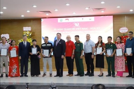 Nhiều tài liệu về quan hệ ngoại giao Việt Nam - Hoa Kỳ lần đầu được công bố
