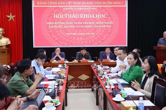 Để văn học, nghệ thuật phát triển trong kỷ nguyên vươn mình của dân tộc...