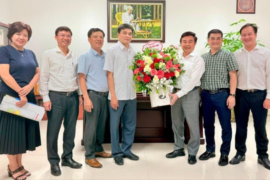 Báo Hànộimới thăm, chúc mừng phường Hoàng Liệt sau sắp xếp chính quyền địa phương hai cấp