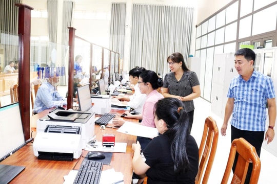 Tiếp tục xây dựng tổ chức, hoạt động của đơn vị hành chính 2 cấp bảo đảm thông suốt, hiệu quả