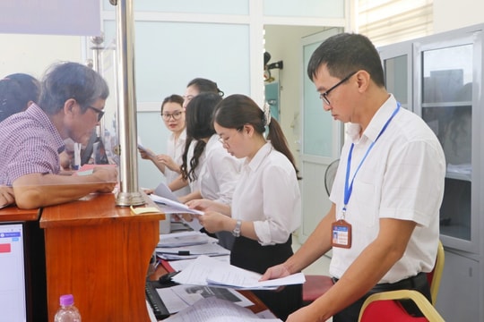 Hơn 10 ngày vận hành mô hình chính quyền 2 cấp ở Hà Nội: Nhiều giải pháp linh hoạt, người dân hài lòng
