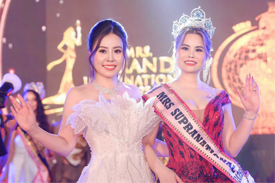 Tiến sĩ Nguyễn Thị Huyên đăng quang Mrs Supranational 2025