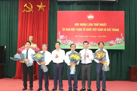 Ủy ban MTTQ Việt Nam xã Bát Tràng tổ chức hội nghị lần thứ nhất