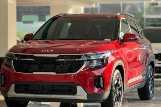 Kia Seltos được ưu đãi tới 55 triệu đồng: Cạnh tranh với Mitsubishi Xforce