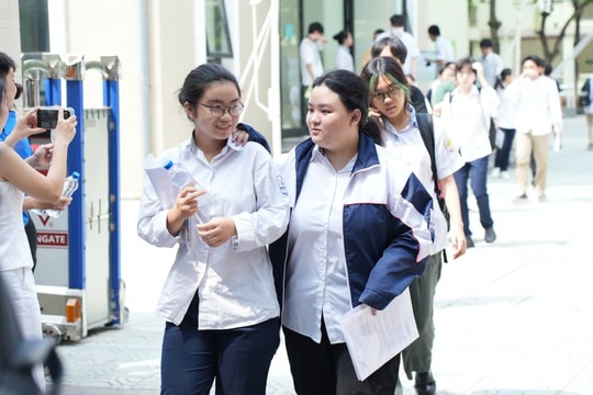 Hà Nội dẫn đầu cả nước số bài thi tốt nghiệp đạt điểm 10