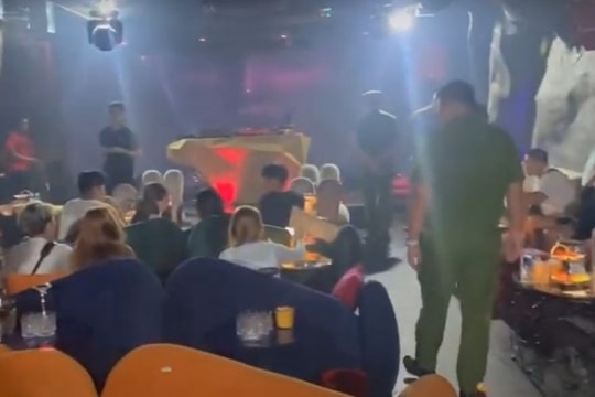 TP Hồ Chí Minh Liên tiếp phá đường dây buôn bán "khí cười" trị giá hàng trăm tỷ đồng