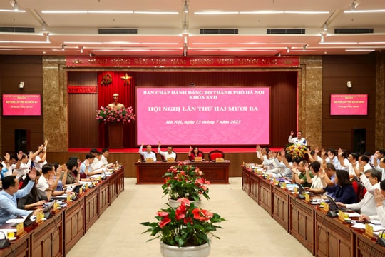 Thảo luận nhiều nội dung quan trọng tại Hội nghị lần thứ 23 Ban Chấp hành Đảng bộ thành phố Hà Nội