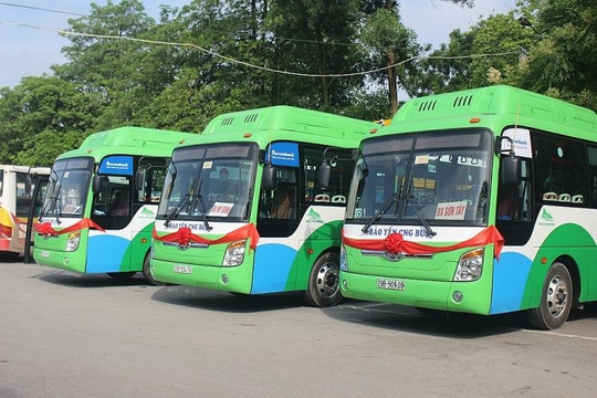 Hà Nội lập tổ công tác tham mưu chuyển đổi phương tiện giao thông xanh