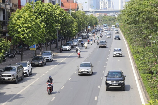 Bắc Bộ nắng nóng, chiều tối và đêm có mưa dông rải rác