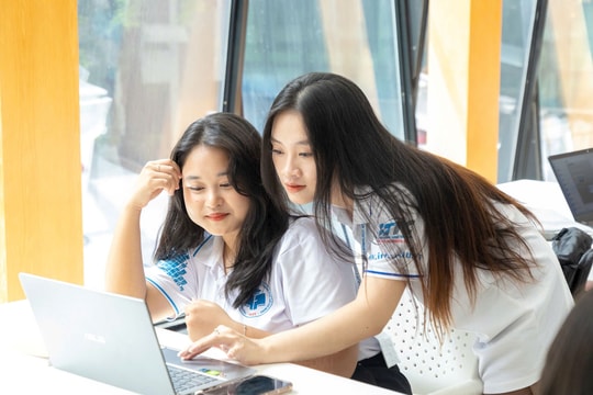 TP Hồ Chí Minh: Nhiều trường đại học dùng chatbot AI tư vấn xét tuyển