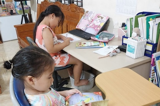 Hè cùng con đọc sách