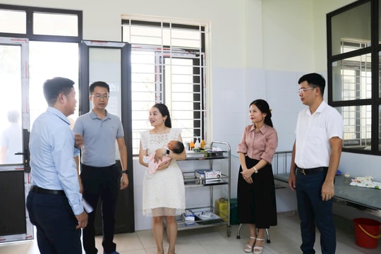 Cháu bé bị bỏ rơi ở xã Quốc Oai đã có gia đình nhận nuôi