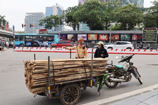 Ám ảnh xe ba bánh tự chế