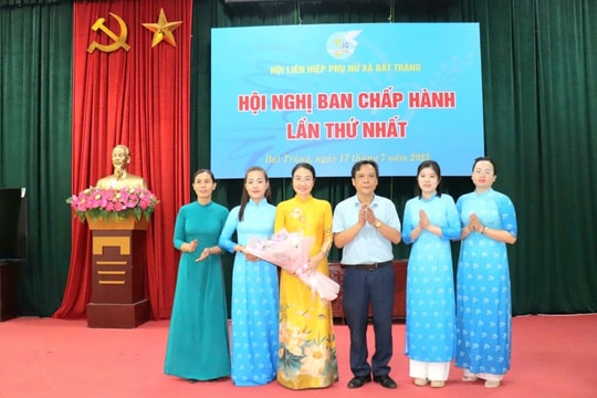 Hội Liên hiệp Phụ nữ xã Bát Tràng kiện toàn tổ chức, củng cố sức mạnh