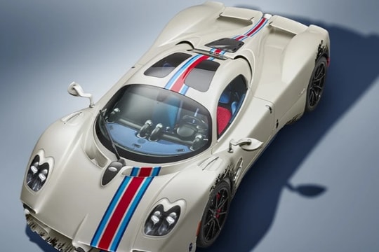Cận cảnh tuyệt phẩm độc bản Pagani Utopia “The Coyote” hơn 130 tỷ VNĐ