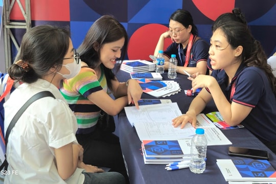 [Podcast] Chọn tổ hợp vào lớp 10: Thận trọng với bước khởi đầu cho cả hành trình nghề nghiệp