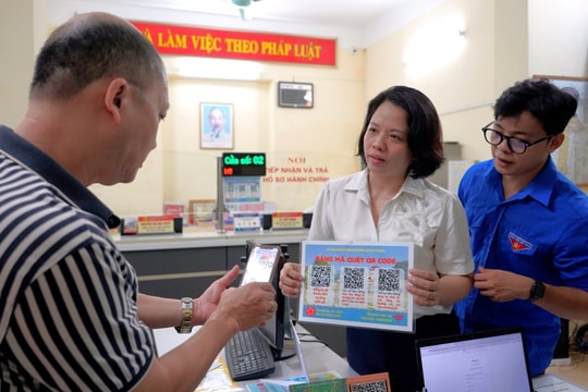 Góp ý Dự thảo Văn kiện Đại hội Đảng bộ thành phố Hà Nội lần thứ XVIII Phát triển kinh tế số phải tích hợp sâu rộng tác động vào mọi lĩnh vực, mọi đối tượng