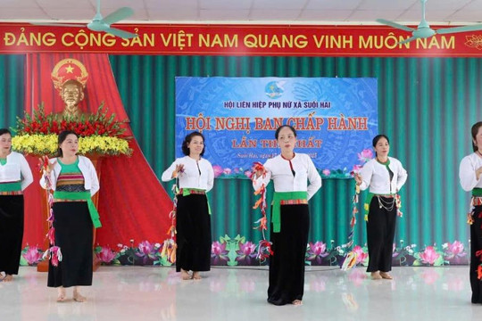 Hội LHPN xã Suối Hai tổ chức Hội nghị BCH lần thứ Nhất và triển khai nhiệm vụ trọng tâm 6 tháng cuối năm 2025
