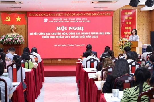 Tập trung biên tập, xuất bản bộ sách Văn kiện Đảng toàn tập