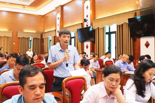Xã Quốc Oai lấy ý kiến nhân dân góp ý vào dự thảo văn kiện Đại hội Đảng bộ xã