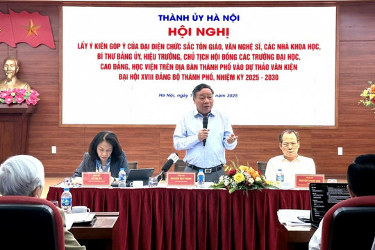 Hà Nội lấy ý kiến vào Dự thảo Văn kiện Đại hội XVIII Đảng bộ TP Hà Nội Hà Nội cần có giải pháp ưu tiên khai thác lợi thế nguồn nhân lực
