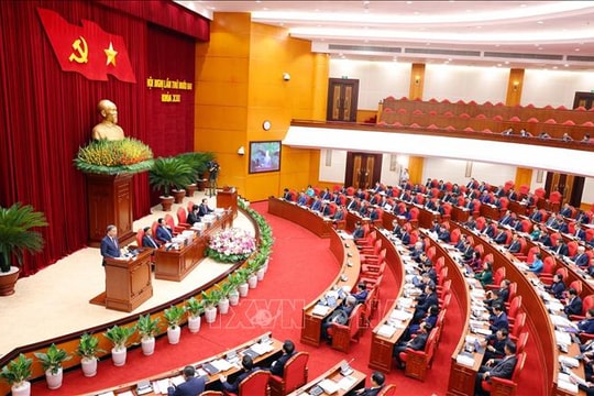 Thông báo Hội nghị lần thứ 12 Ban Chấp hành Trung ương Đảng khóa XIII