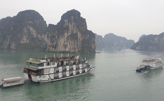 Triển khai các biện pháp sơ tán, tránh trú an toàn cho du khách trước cơn bão số 3