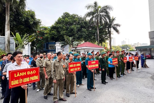 Phường Kiến Hưng sôi nổi ra quân chỉnh trang đô thị, chào mừng Quốc khánh 2-9