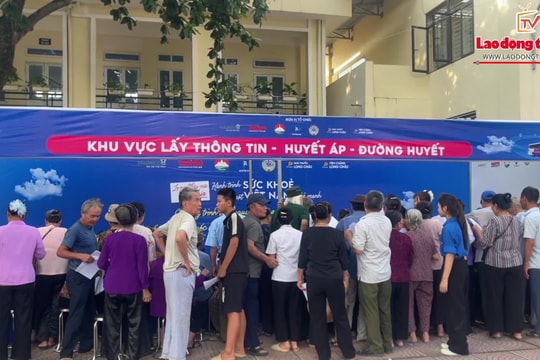 Khám bệnh miễn phí cho toàn dân xã đảo Minh Châu: Đưa y tế chất lượng về gần dân