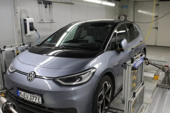 Volkswagen ID.3 sau 4 năm: Phạm vi hoạt động chỉ hao hụt 13km