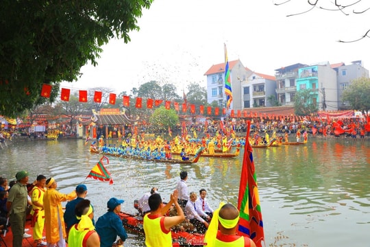 Phát triển ngành công nghiệp văn hóa thành ngành kinh tế chủ lực