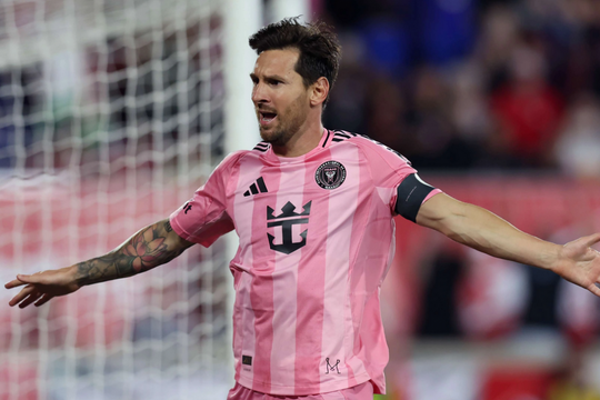 Messi rực sáng với cú đúp, Inter Miami vùi dập New York Red Bulls 5-1