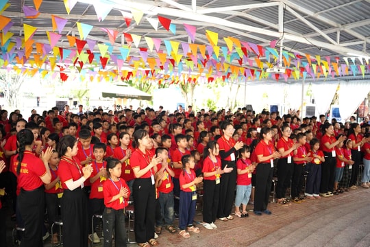 Nghệ An: Tổ chức trại hè “Đi tìm nguồn cội” cho hơn 300 trẻ có hoàn cảnh khó khăn