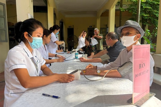 Cứu chữa người bệnh kịp thời, an toàn, bảo đảm không bị gián đoạn