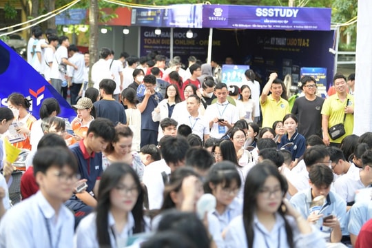 Dự báo điểm chuẩn nhiều trường đại học top đầu giảm