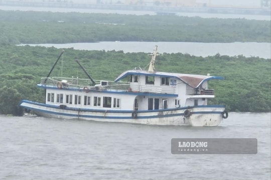 Tàu Vịnh Xanh bị lật ở Quảng Ninh đã hoạt động 10 năm, chưa từng hoán cải